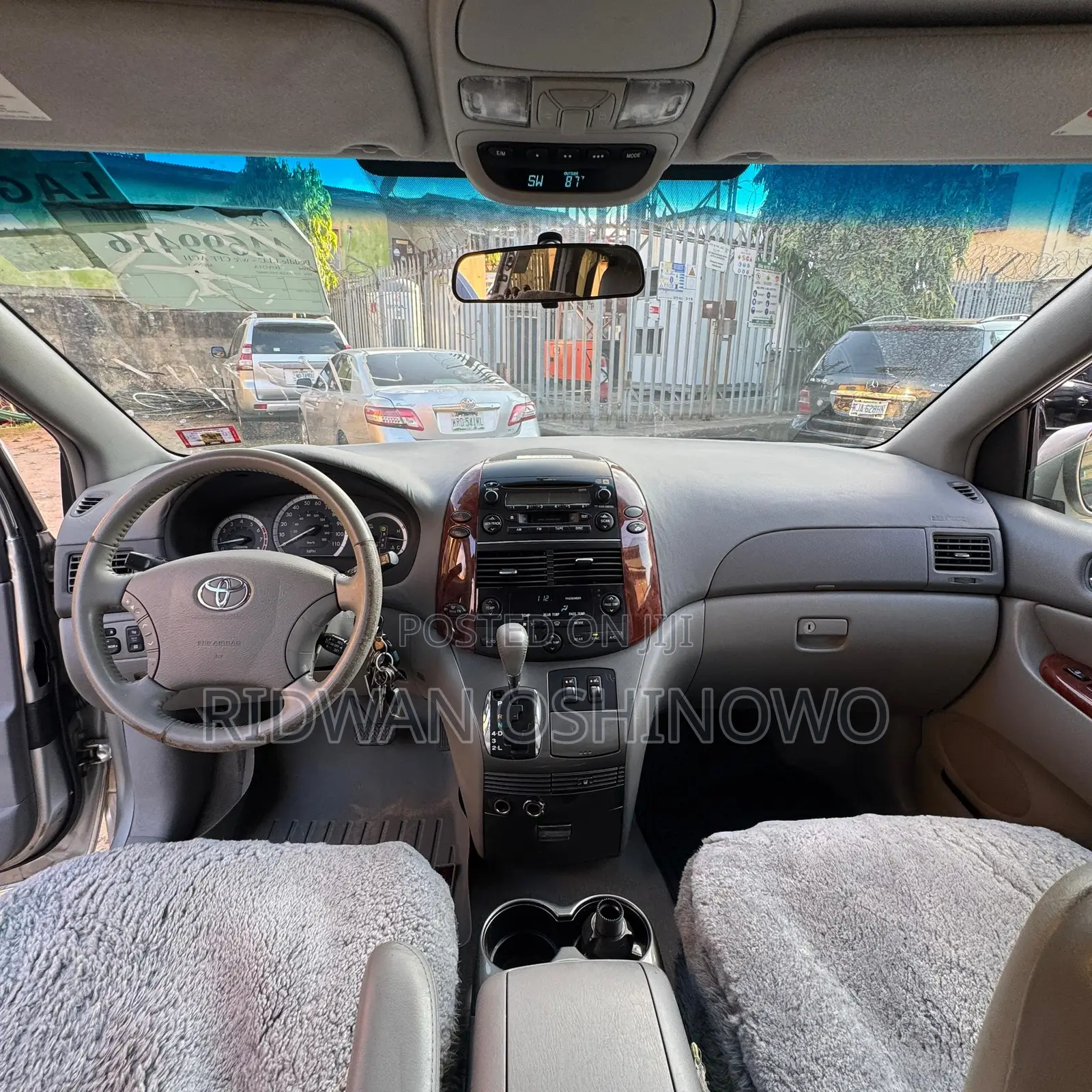 Toyota Sienna XLE AWD 2005 Silver