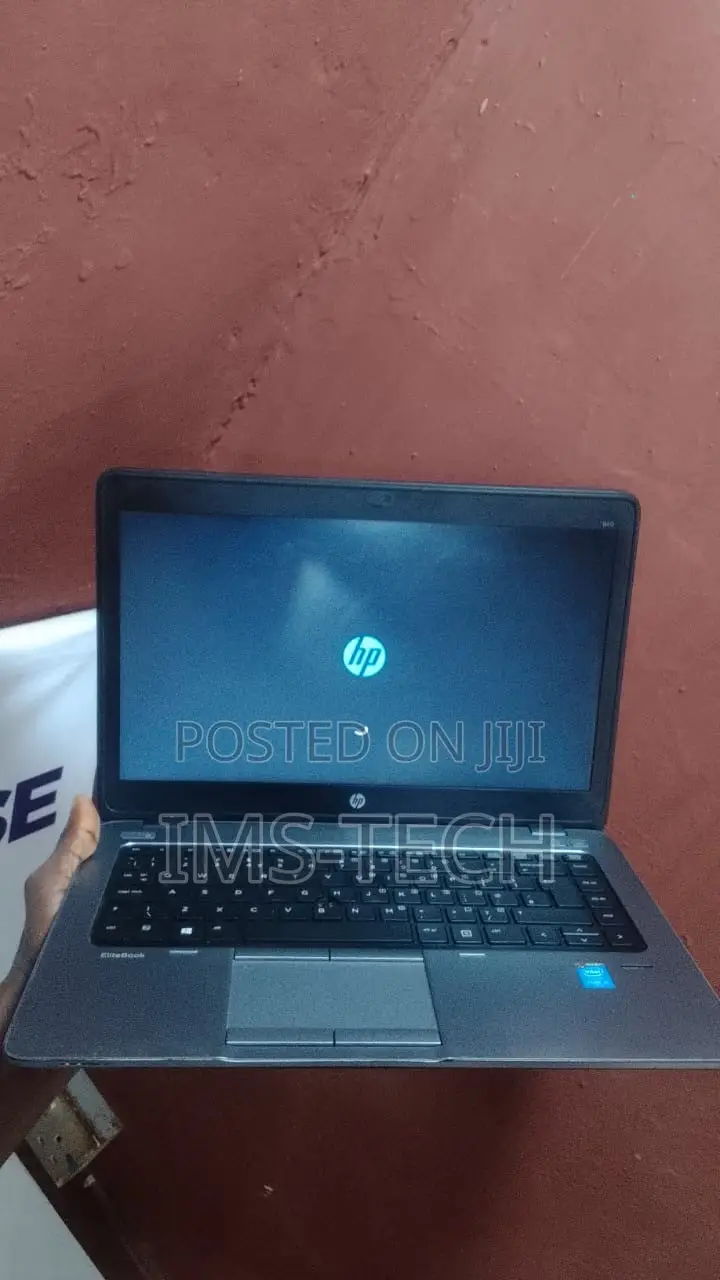 Laptop HP EliteBook 840 G2 8GB Intel Core i5 HDD 500GB