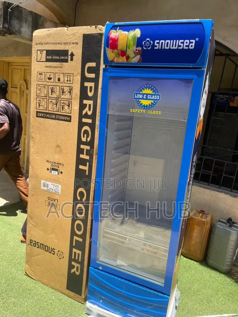 Snowsea 400L Retail Display Chiller