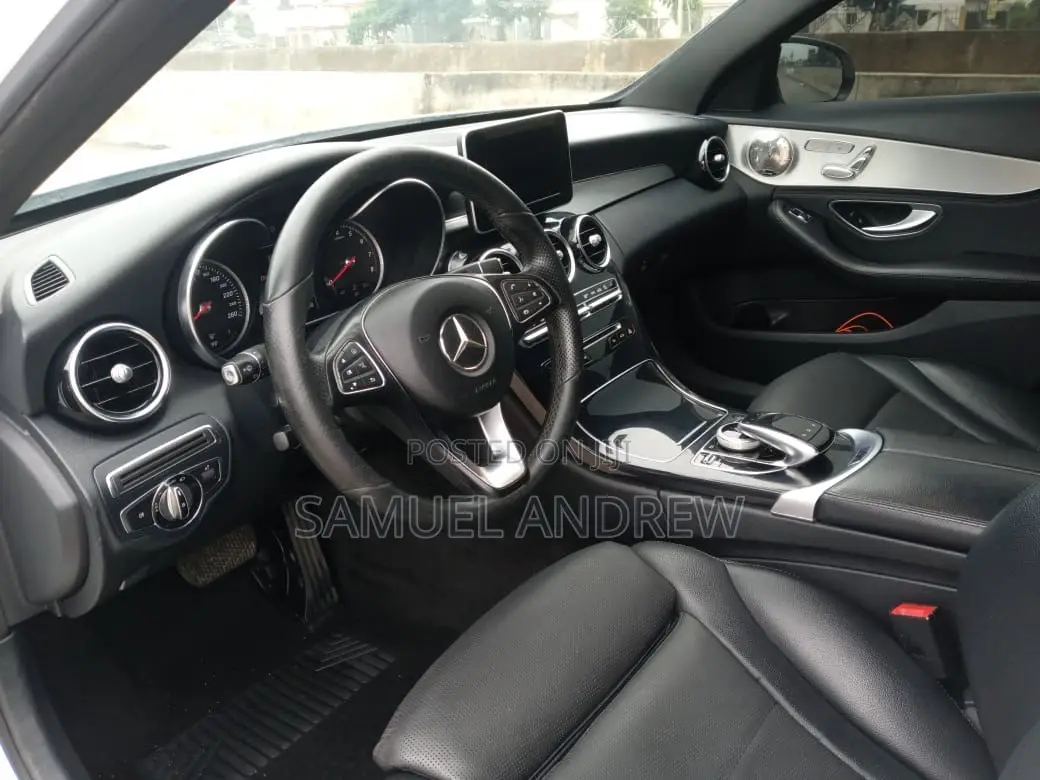 Mercedes-Benz C300 Luxury 4Matic Sedan AWD (2.0L 4cyl 7A) 2016 White