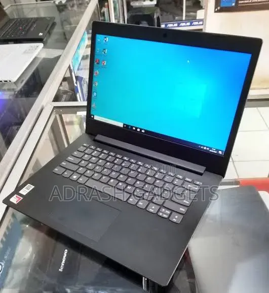 Laptop Lenovo Ideapad 3 4GB AMD A4 SSD 512GB