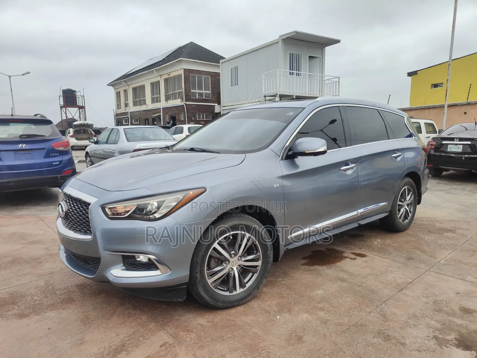 Infiniti QX60 2017 Green