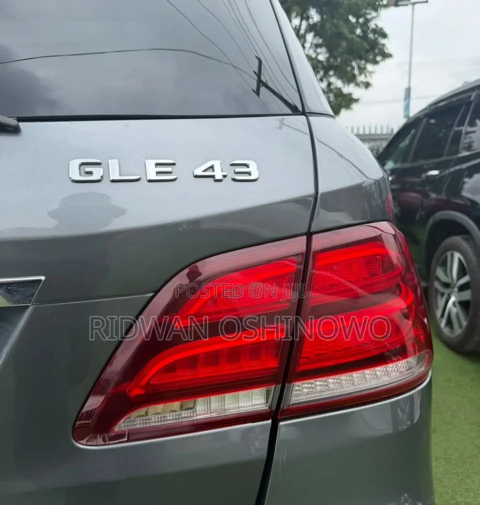 Mercedes-Benz GLE-Class AMG GLE 43 4MATIC 2018 Gray