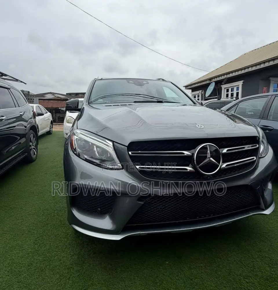 Mercedes-Benz GLE-Class AMG GLE 43 4MATIC 2018 Gray