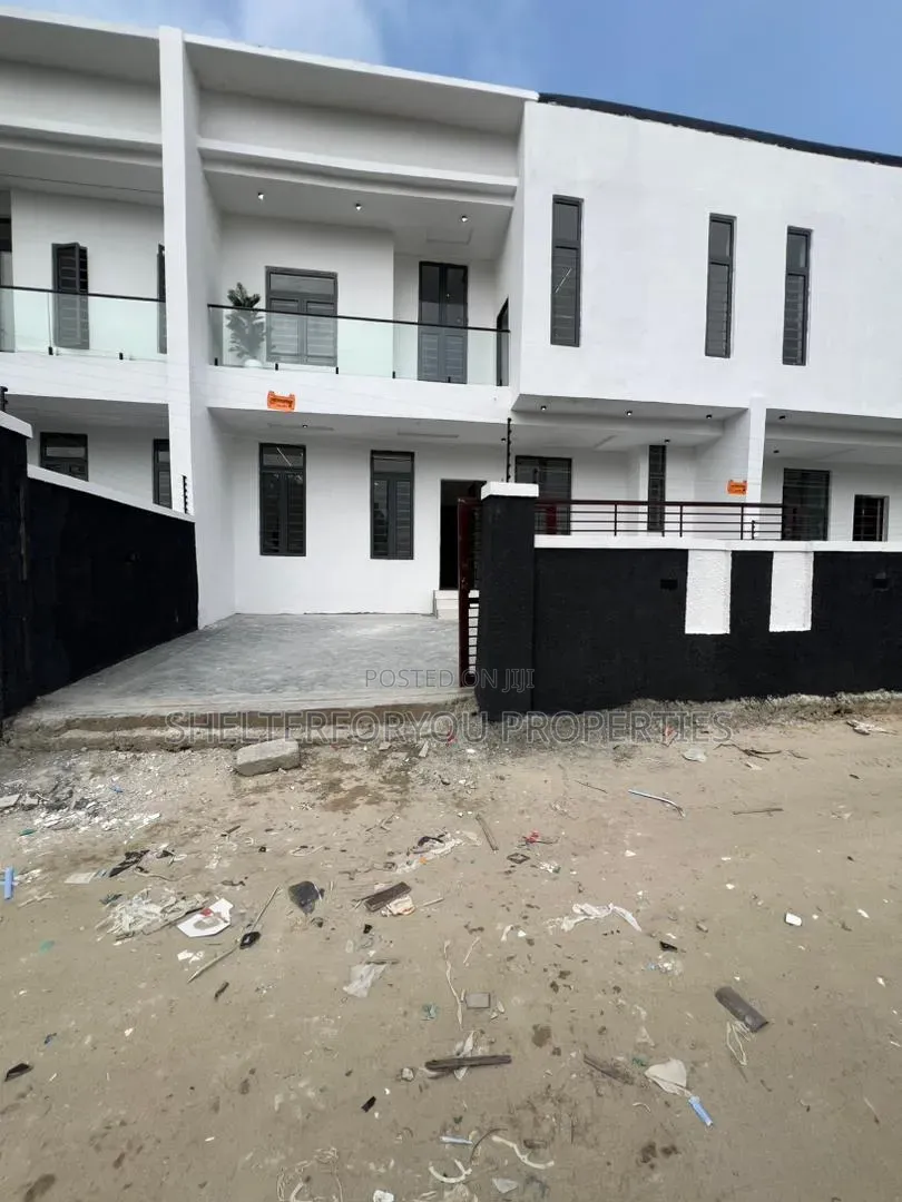 4bdrm Duplex in Sangotedo for sale