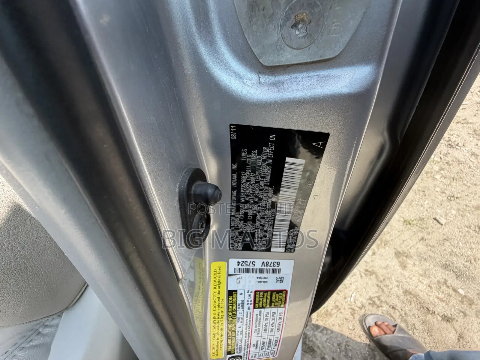 Toyota Sienna XLE 7 Passenger Mobility 2012 Silver