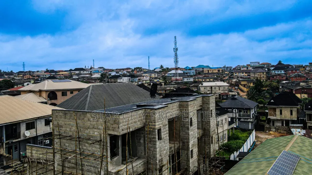 4bdrm Townhouse/Terrace in Unity Estate, Ogba GRA for sale