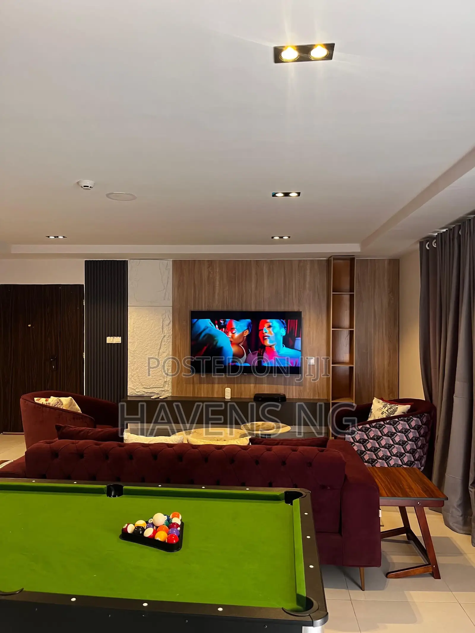 Luxurious 2-Bedroom Apartment