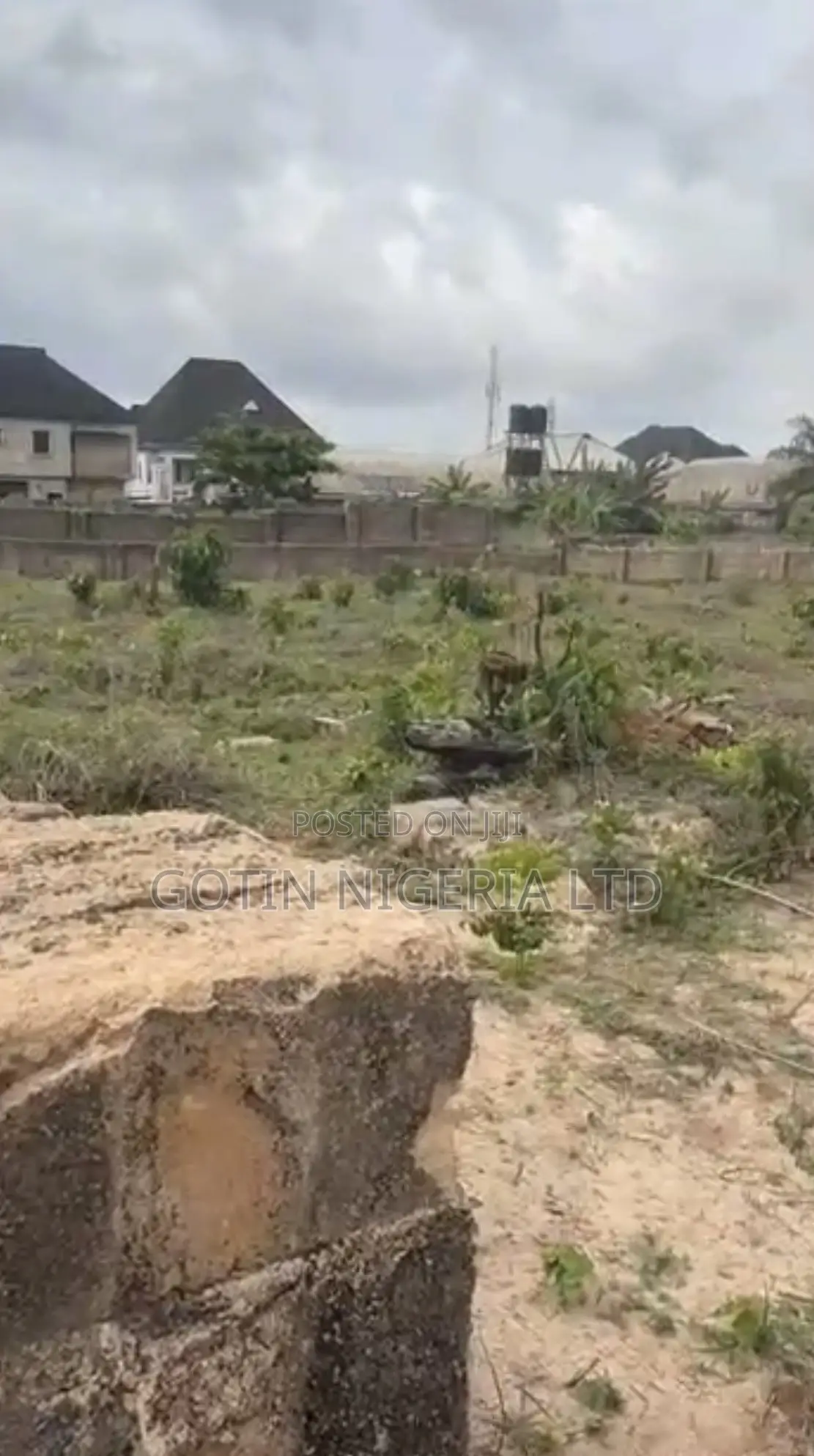 Fenced 100ft × 200ft Land for Sale – Aruogba, Airport Road
