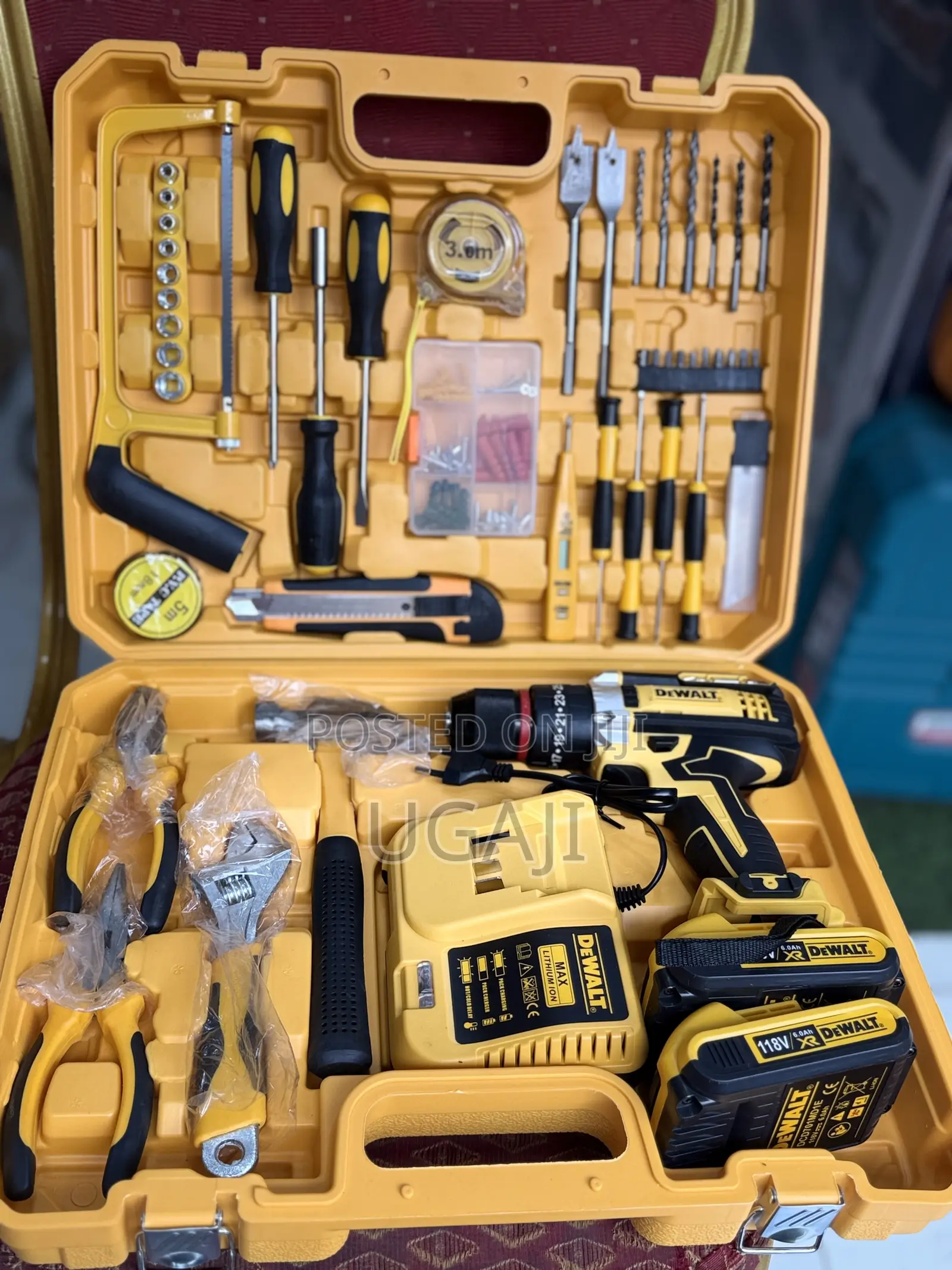 Dewalt Drilling Machines and 118pcs Tools Set