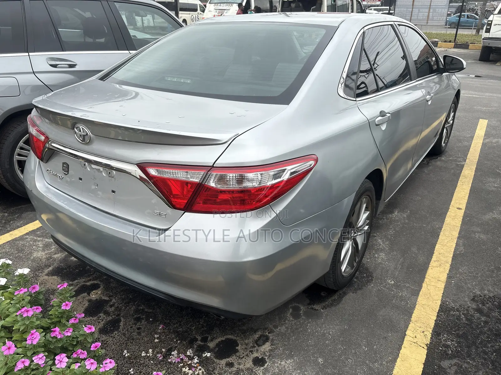 Toyota Camry 2016 Silver