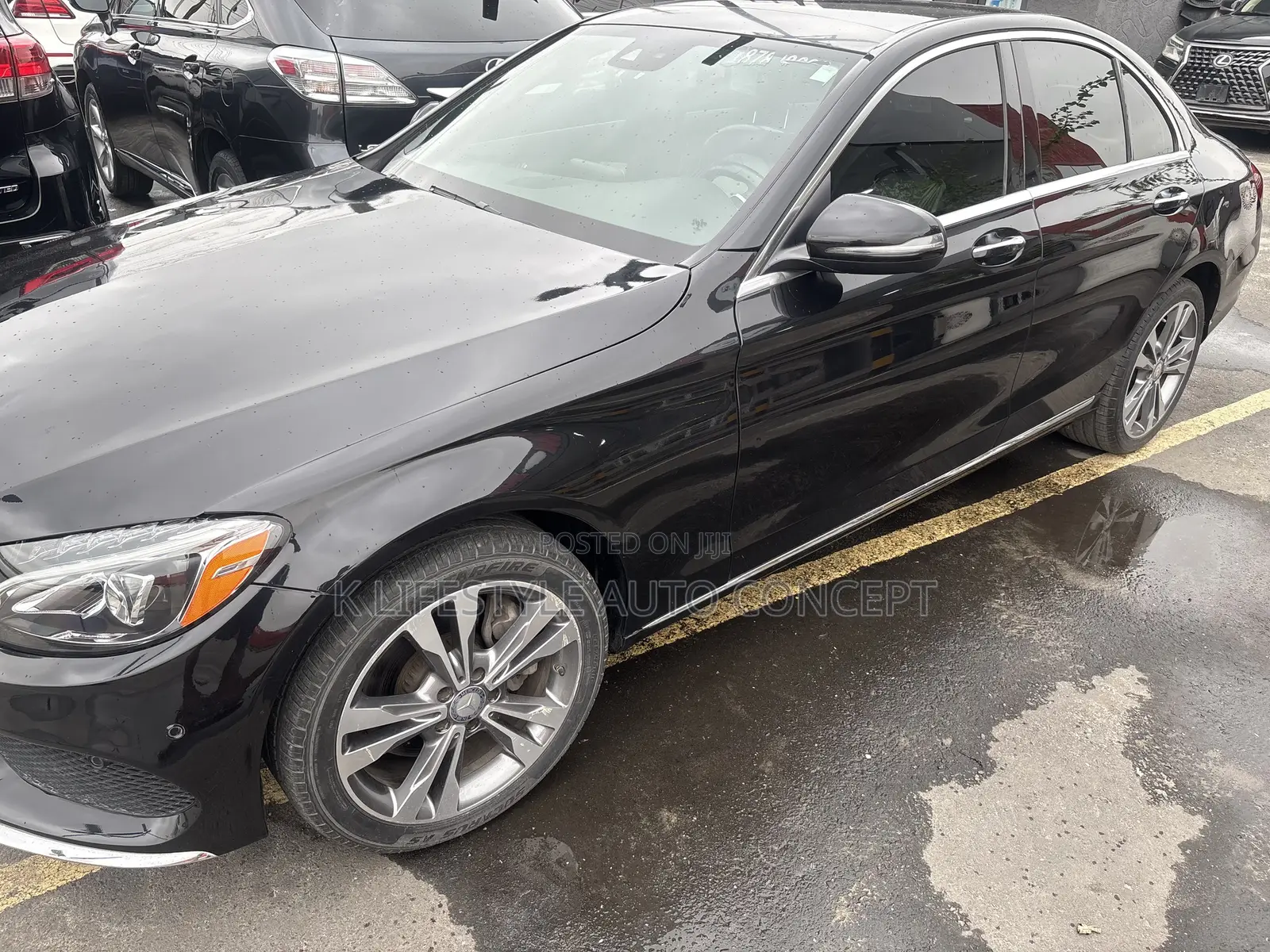 Mercedes-Benz C300 2016 Black