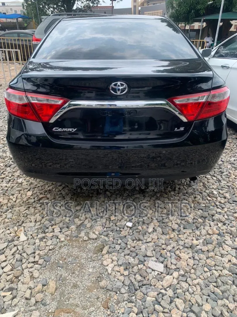 Toyota Camry 2016 Black
