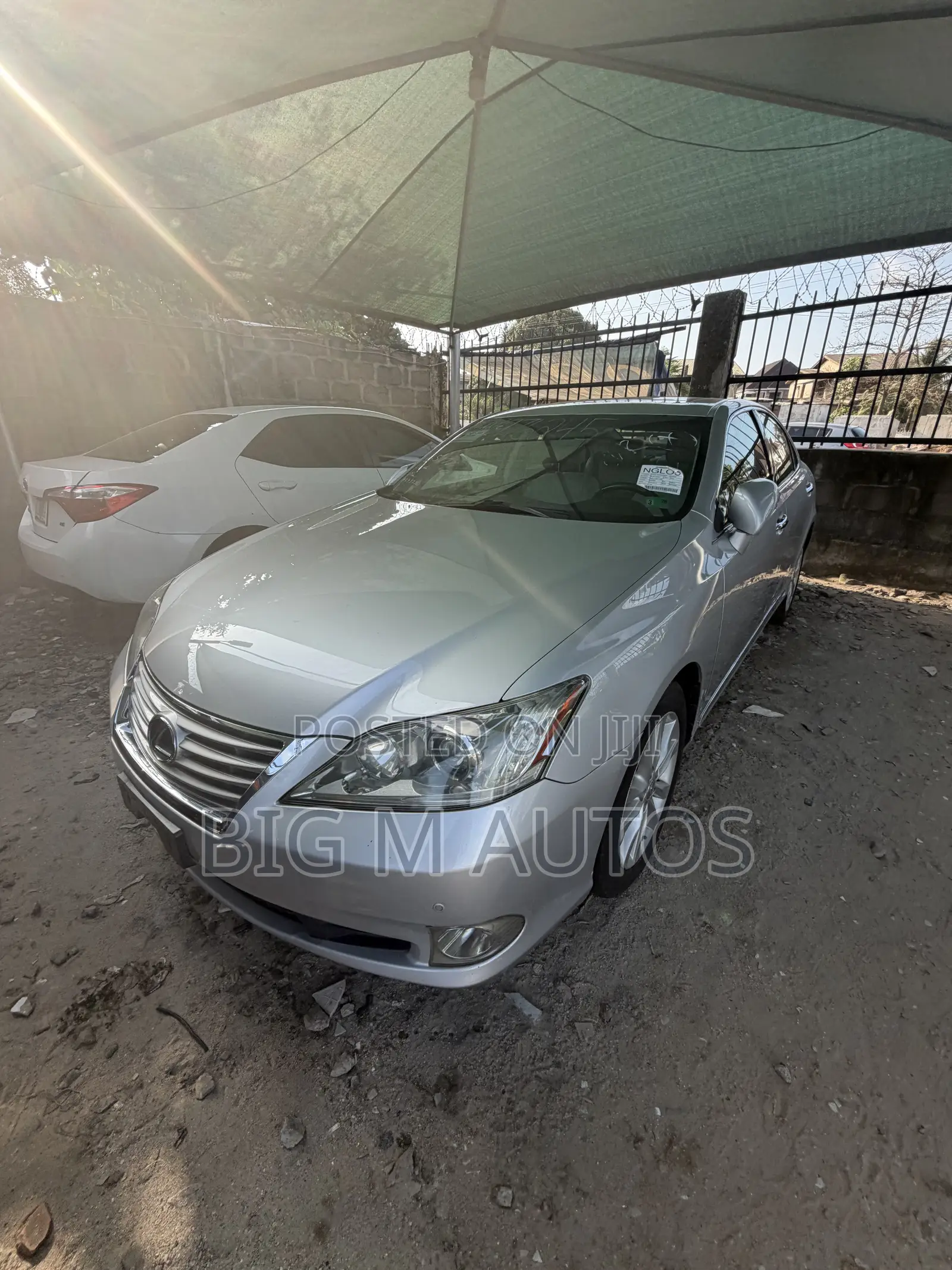 Lexus ES 2012 Silver