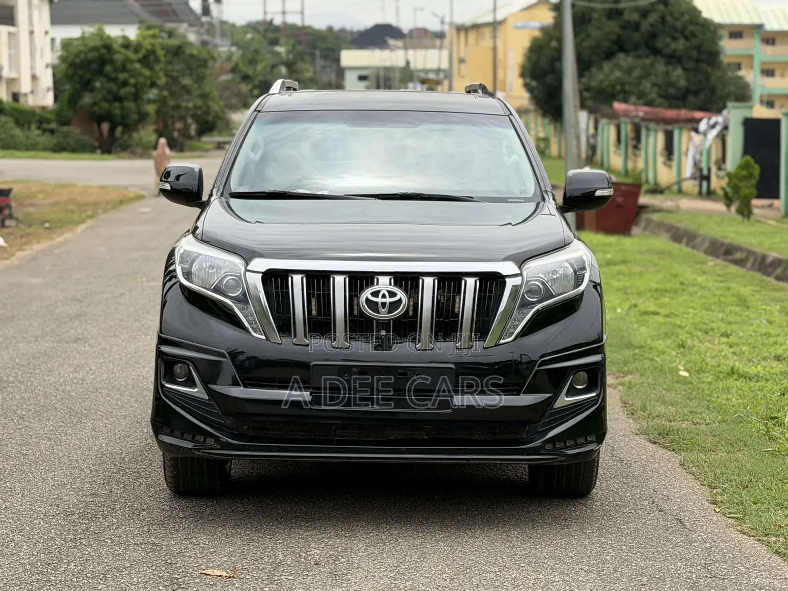 Toyota Land Cruiser Prado 2017 Black