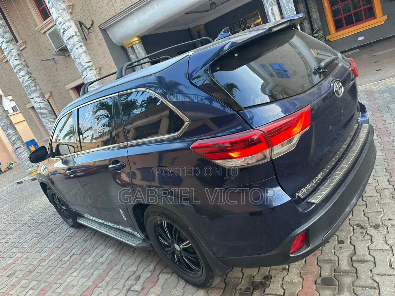 Toyota Highlander XLE V6 4x2 (3.5L 6cyl 6A) 2016 Gray