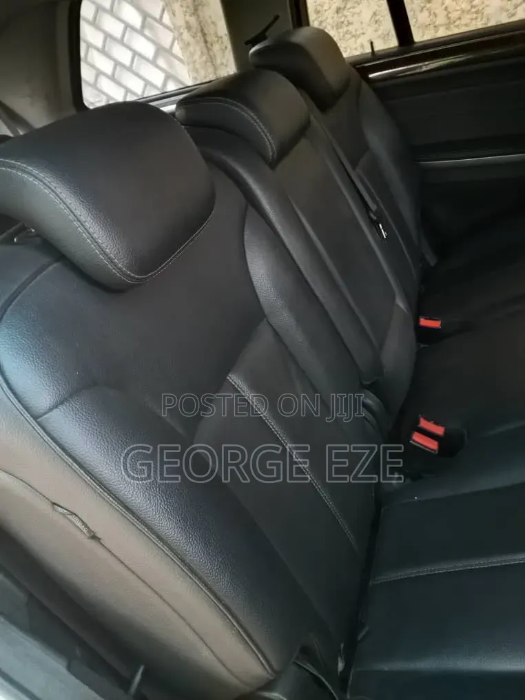 Mercedes-Benz GL-Class 2009 Silver