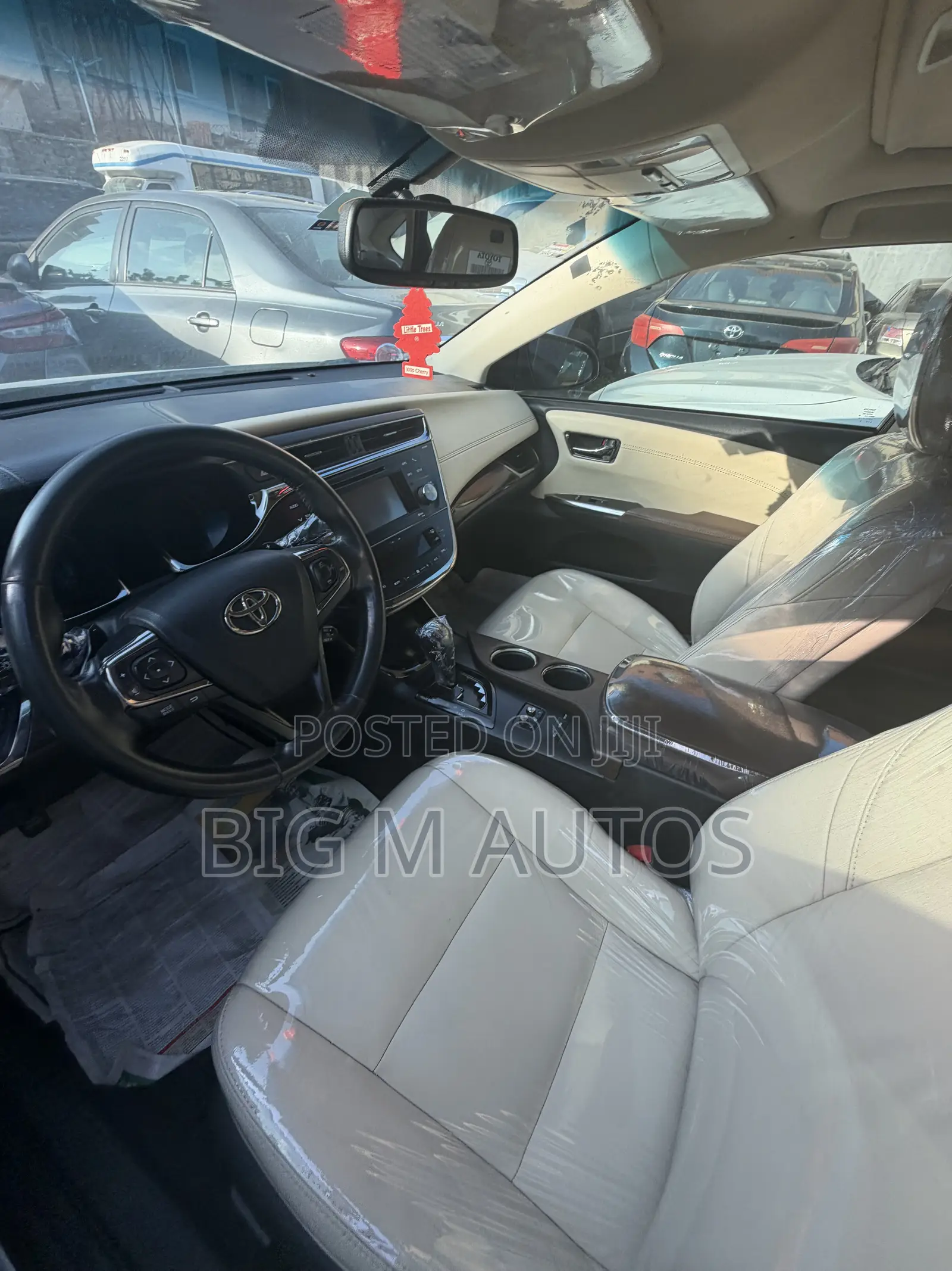 Toyota Avalon 2013 White