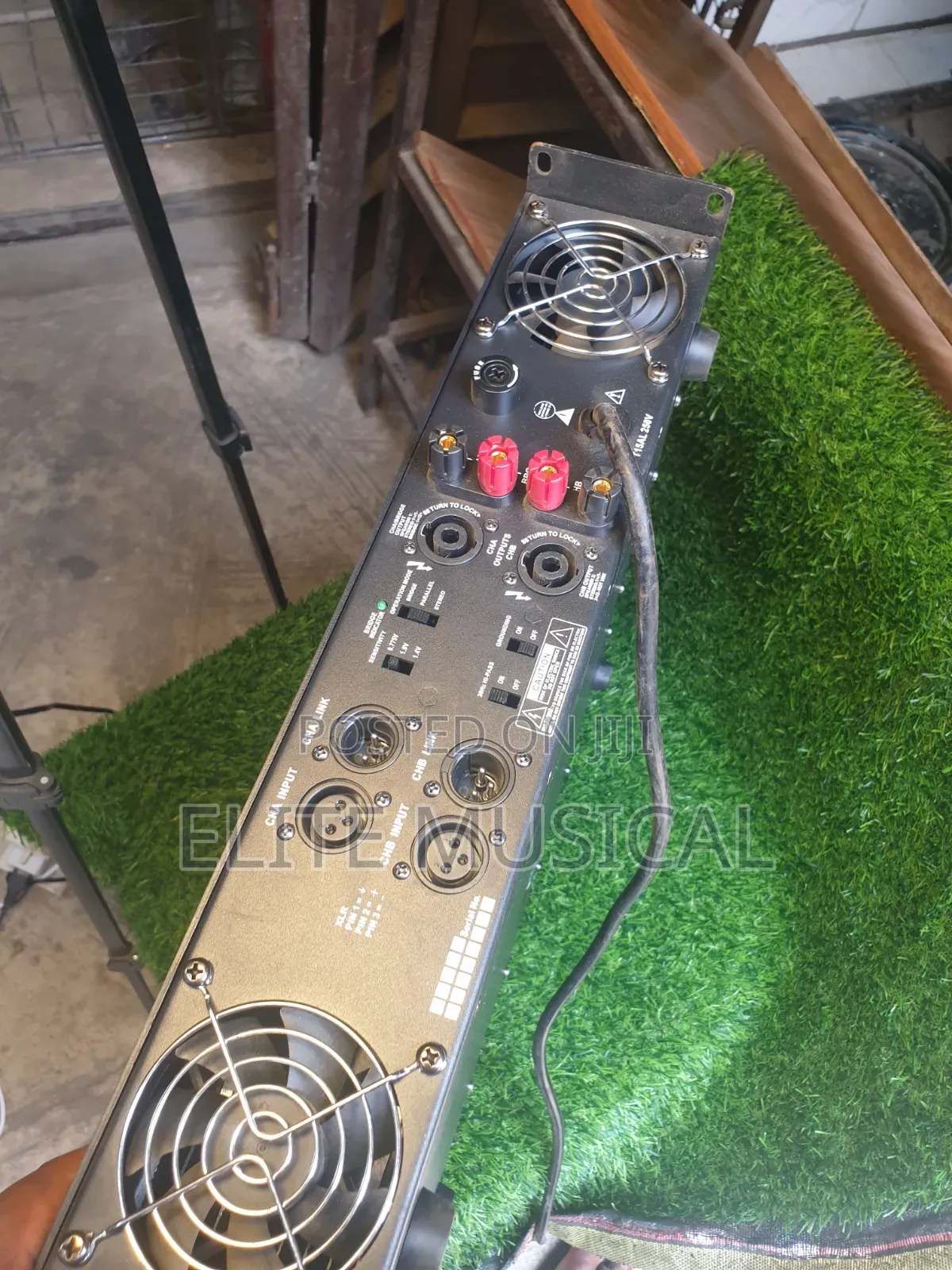 JBL PJ-7000 Professional Audio Power Amplifier