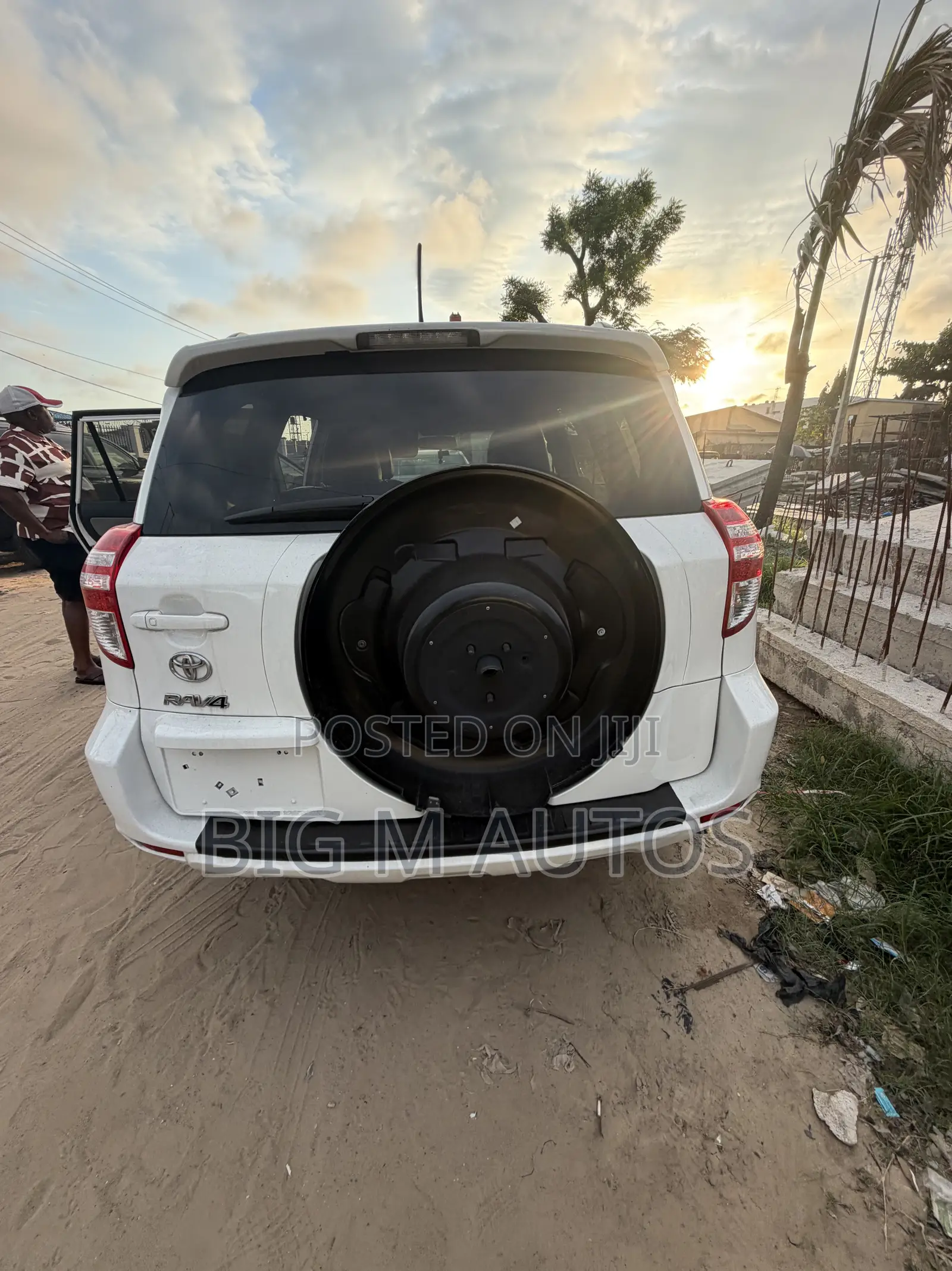 Toyota RAV4 2011 White