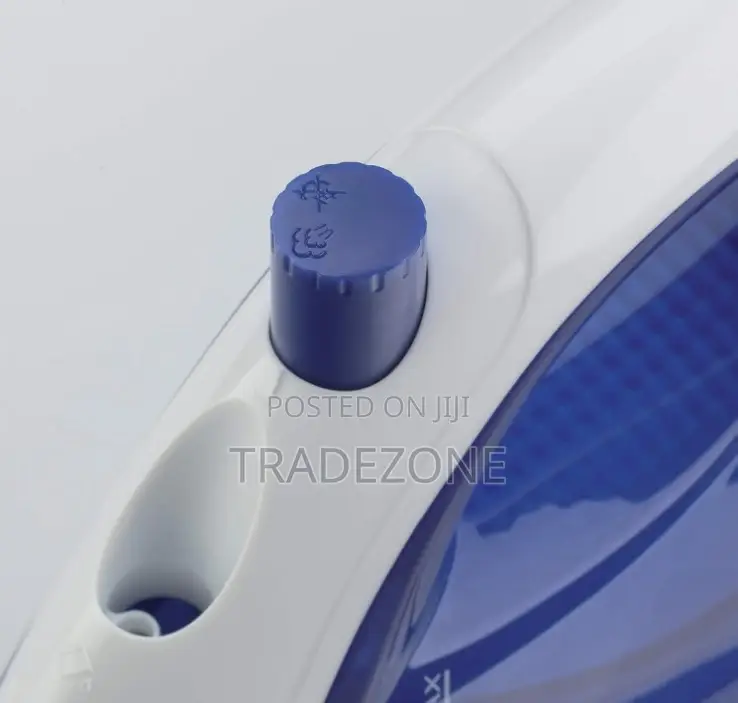 KENWOOD Steam Iron 1100W -With Non Stick Soleplate STP01.000WB