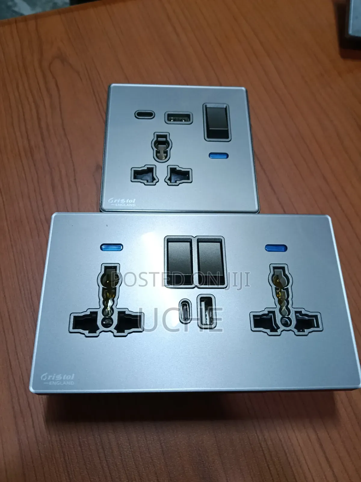 Berlin Grey Glass USB