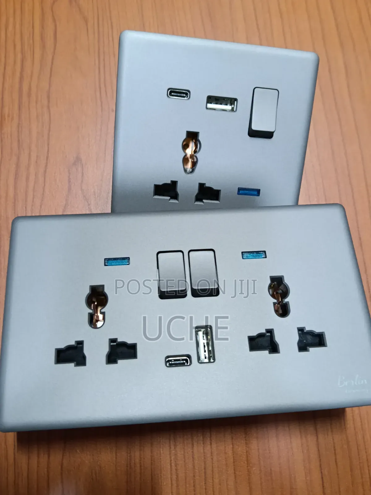 Berlin Grey Glass USB