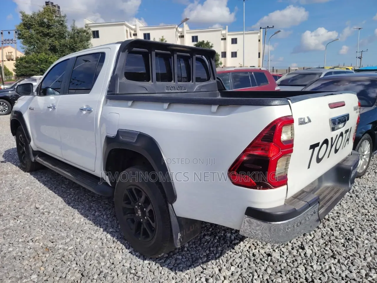 Toyota Hilux 2019 Red