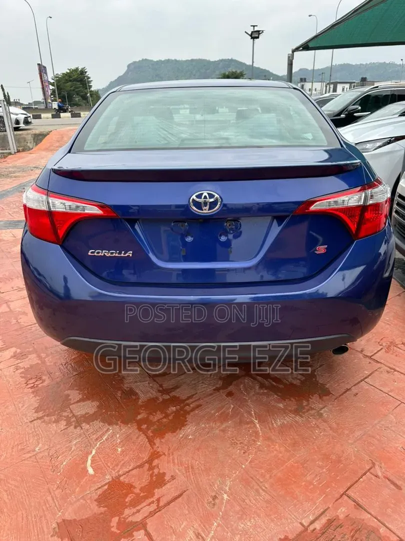 Toyota Corolla 2016 Blue