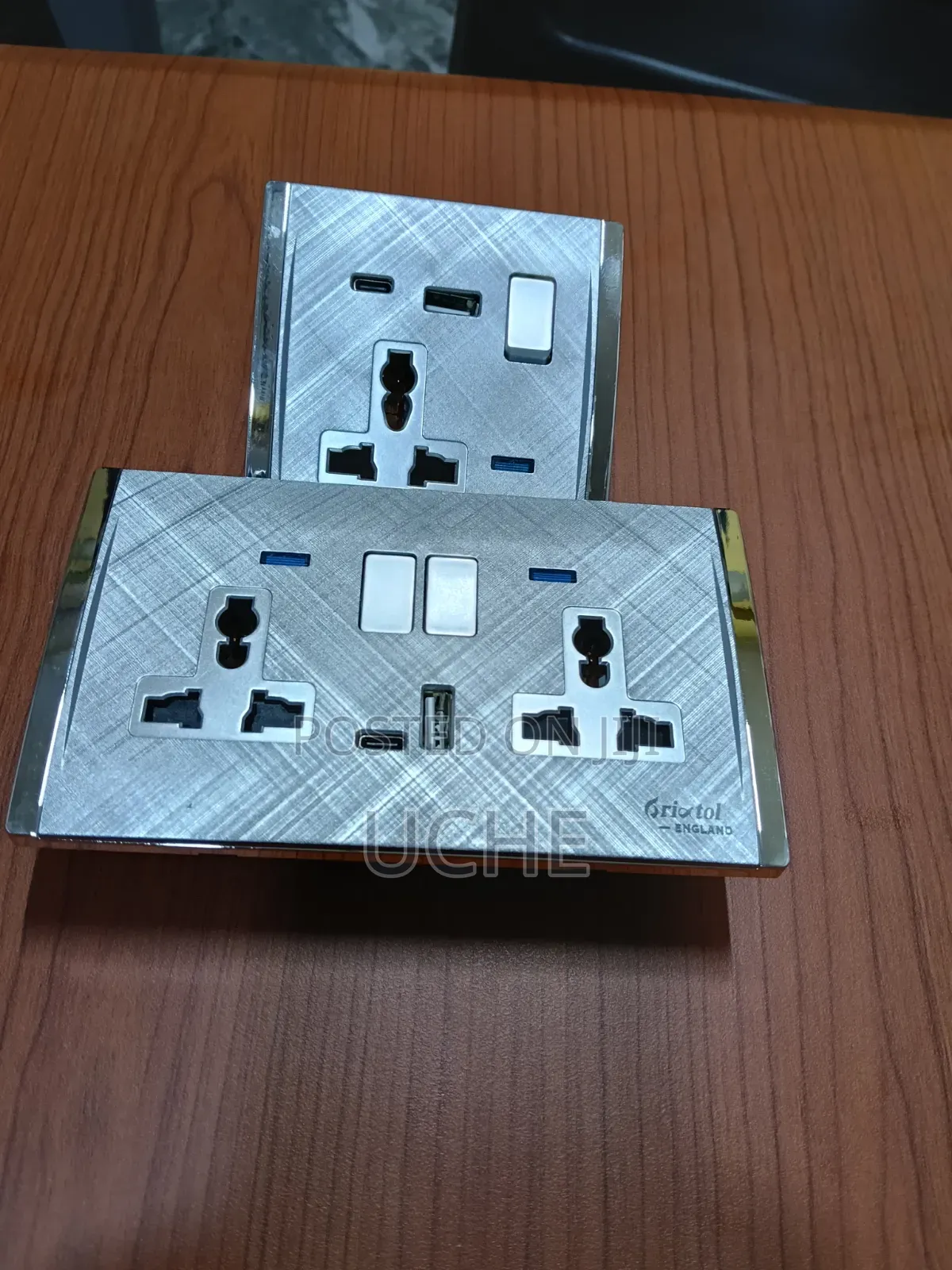 Berlin Mable Socket USB