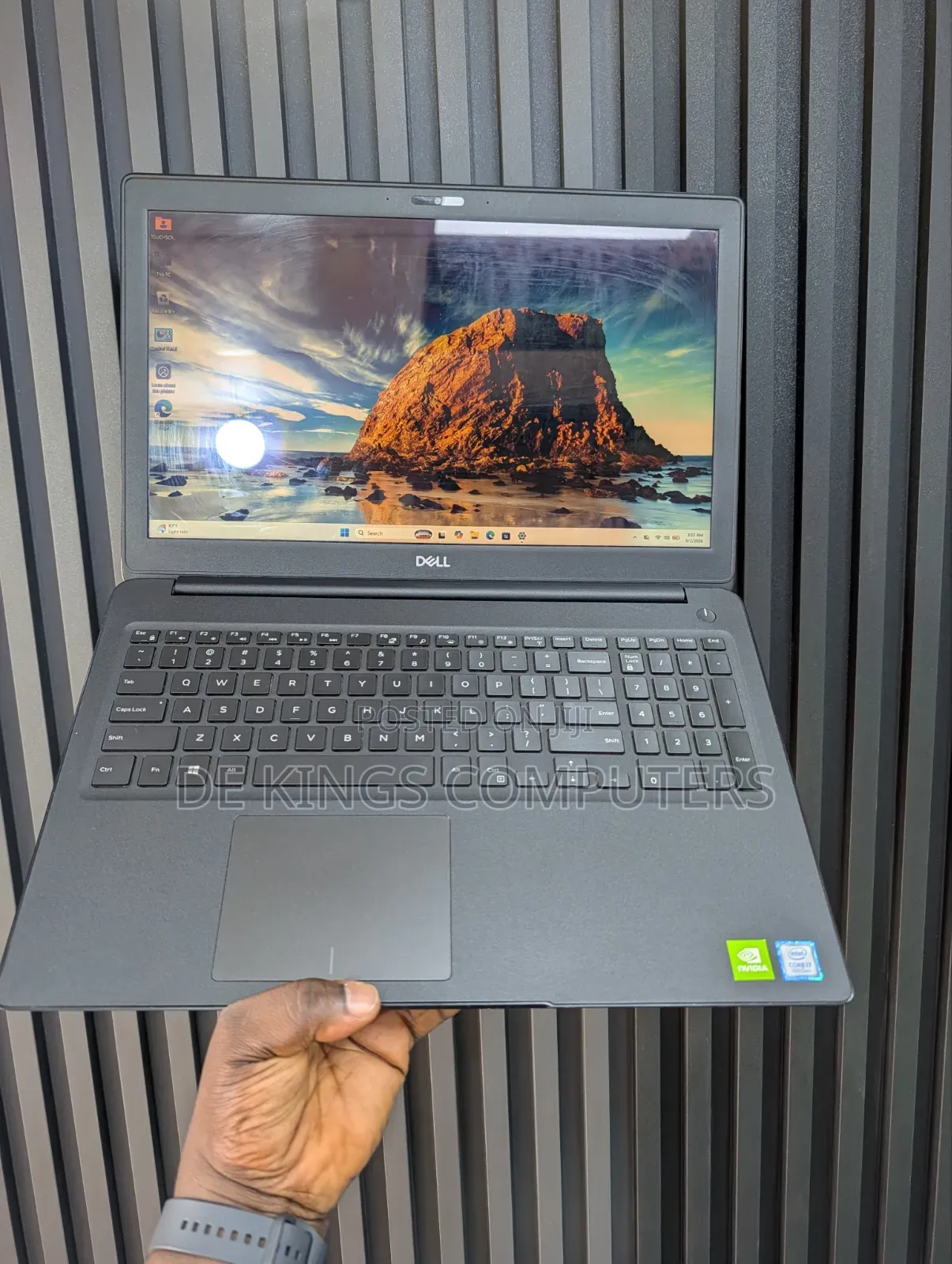 Laptop Dell Latitude 3500 16GB Intel Core i7 SSD 256GB