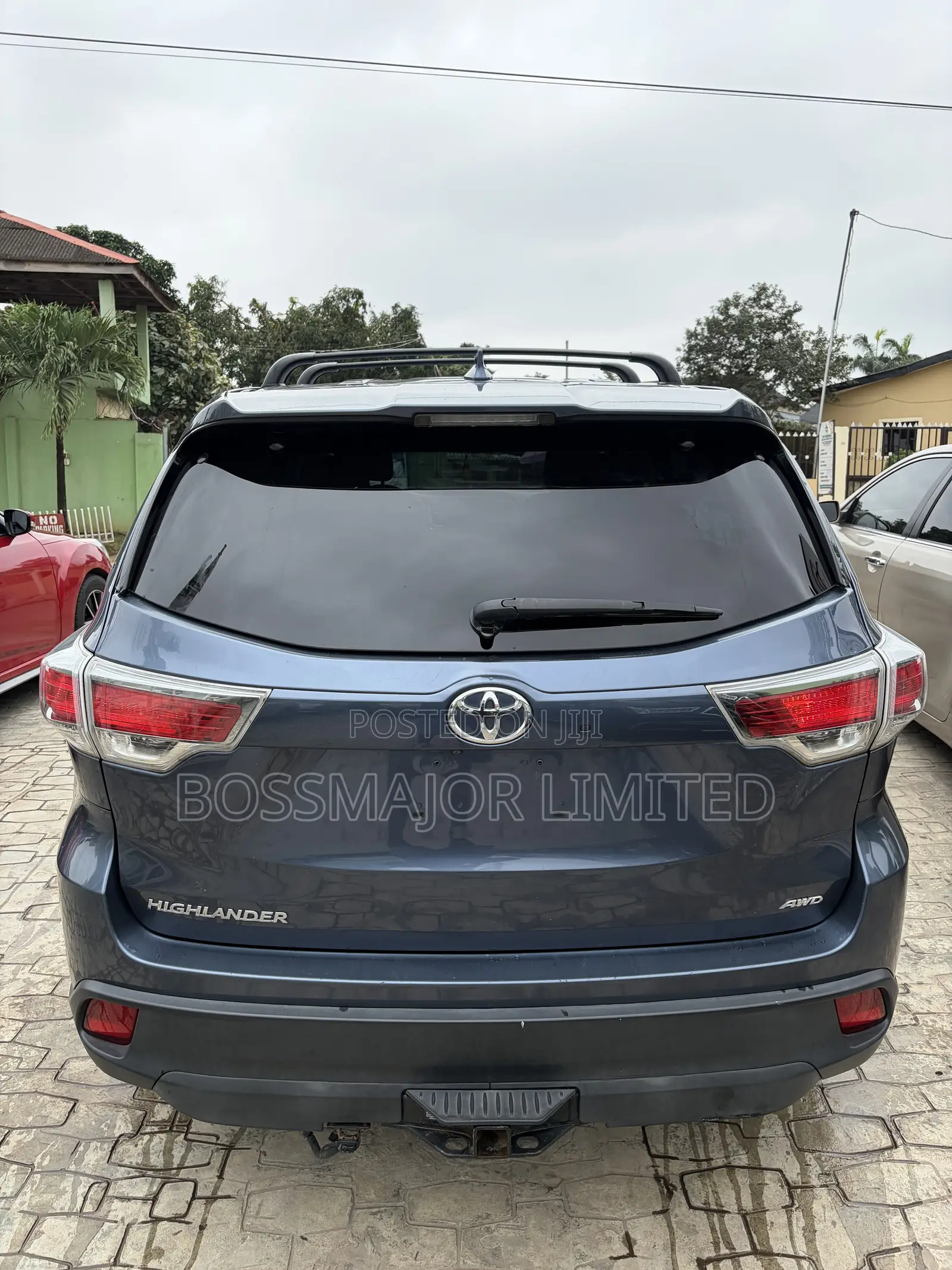 Toyota Highlander LE Plus 4dr SUV AWD (3.5L 6cyl 6A) 2015 Blue