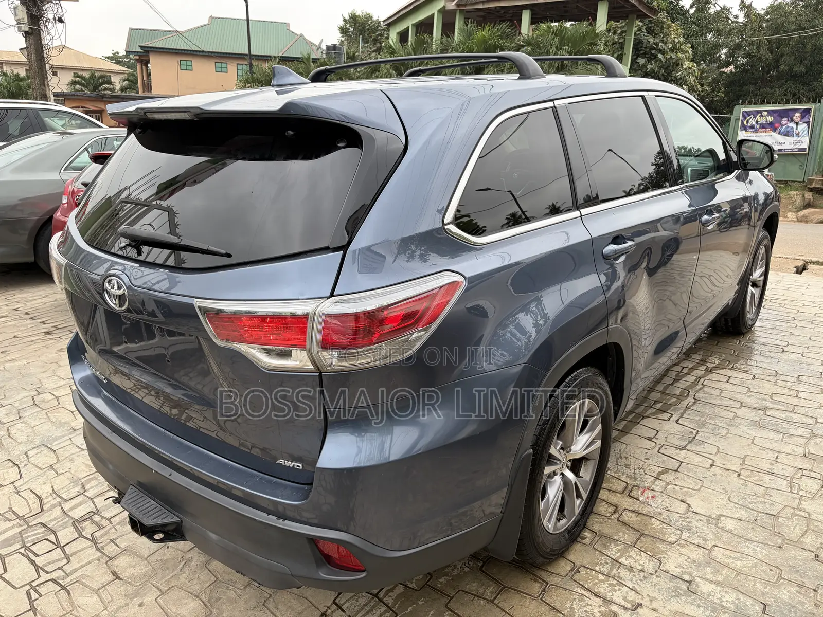 Toyota Highlander LE Plus 4dr SUV AWD (3.5L 6cyl 6A) 2015 Blue