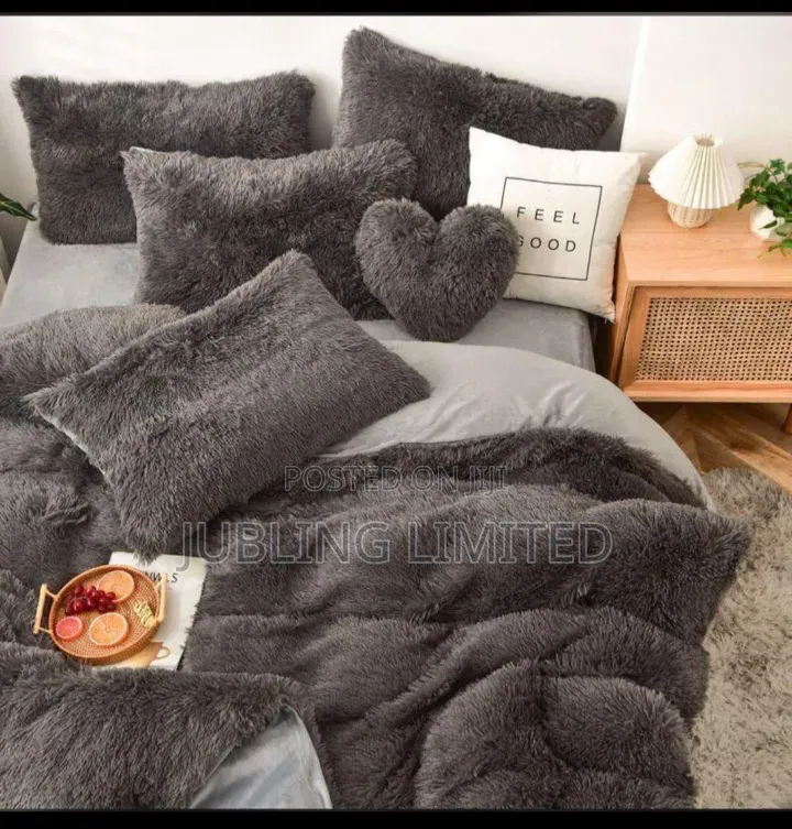 Fluffy Fur Duvet Set | Soft, Cozy & Luxury Bedding