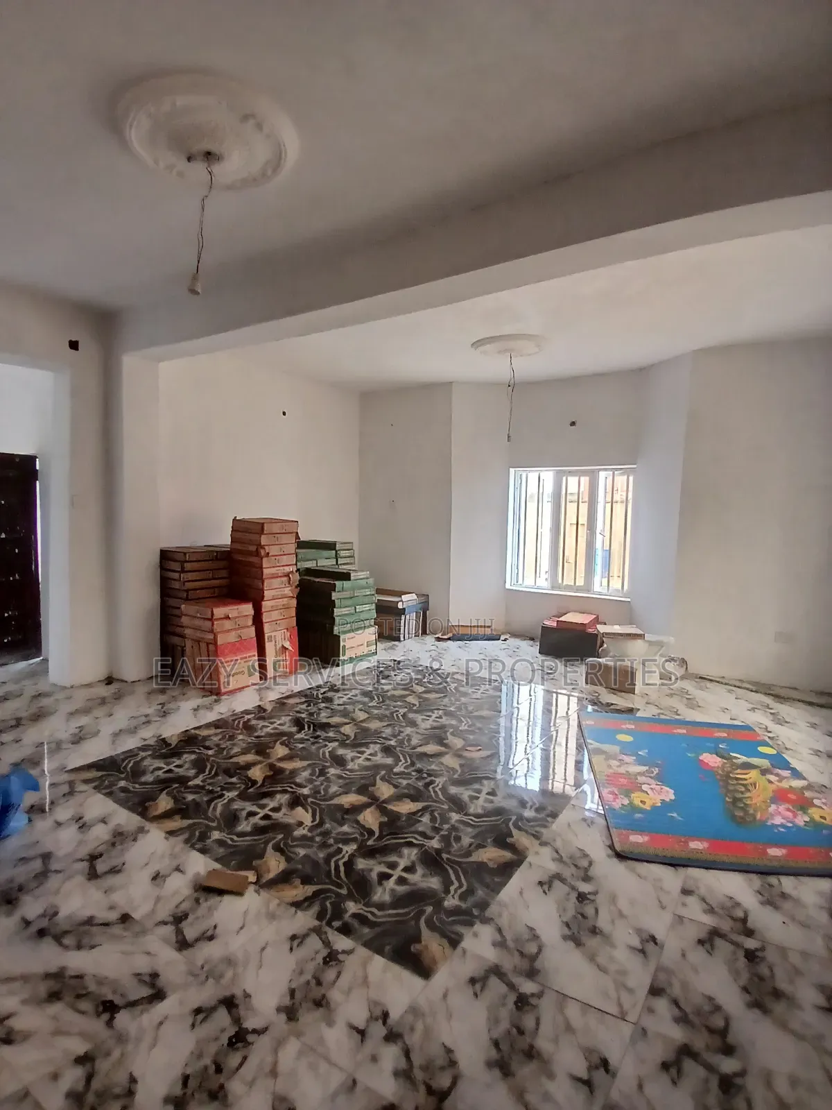 11bdrm Duplex in Ado / Ajah for rent
