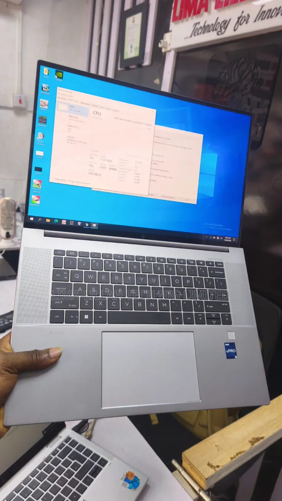 Laptop HP ZBook 16 Studio G10 32GB Intel Core i9 SSD 512GB