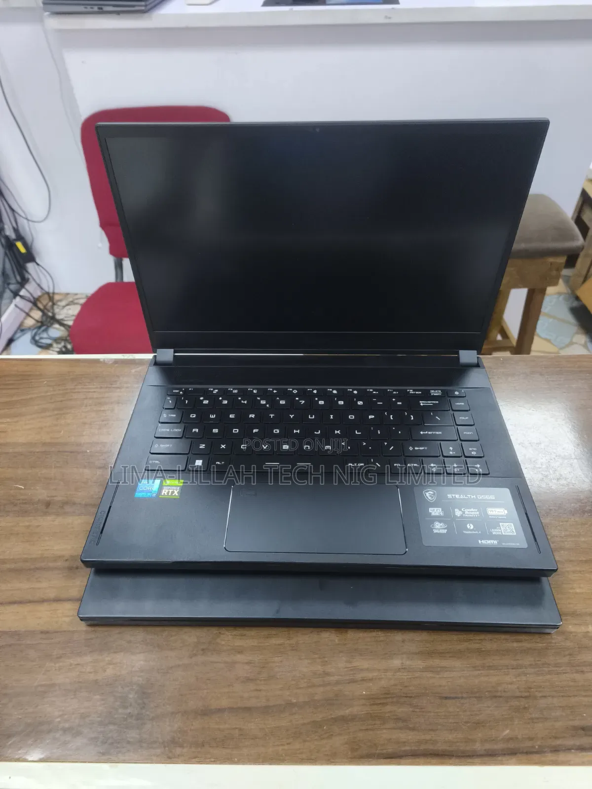 Laptop MSI GS66 Stealth 12UHS 32GB Intel Core i7 SSD 1T