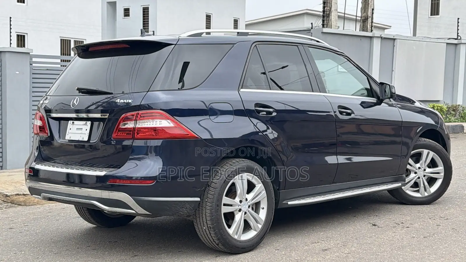 Mercedes-Benz M Class ML350 4MATIC 4dr SUV AWD (3.5L 6cyl 7A) 2014 Blue