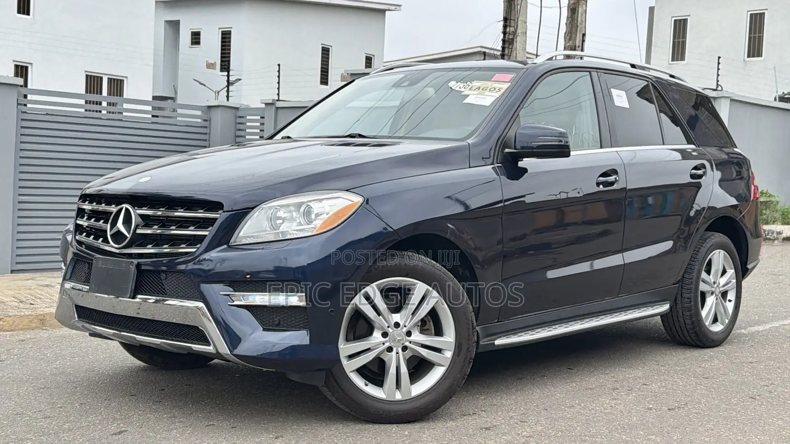 Mercedes-Benz M Class ML350 4MATIC 4dr SUV AWD (3.5L 6cyl 7A) 2014 Blue
