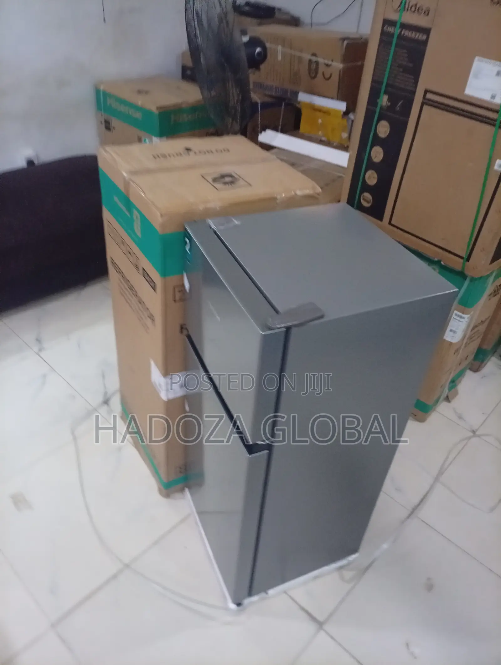 Hisense 124L Double Door Refrigerator With Top Freezer – 172DR