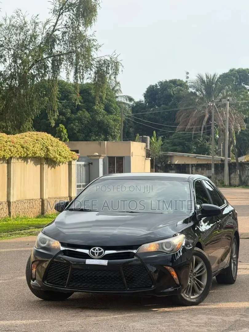 Toyota Camry 2015 Black