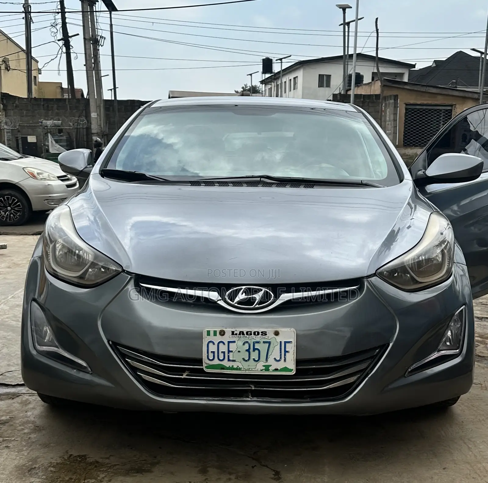 Hyundai Elantra SE 4dr Sedan (1.8L 4cyl 6A) 2014 Gray