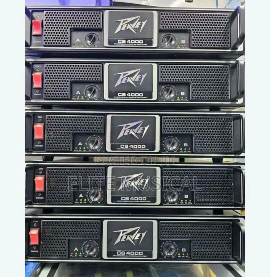 PEAVEY CS4000 Professional Power Amplifier