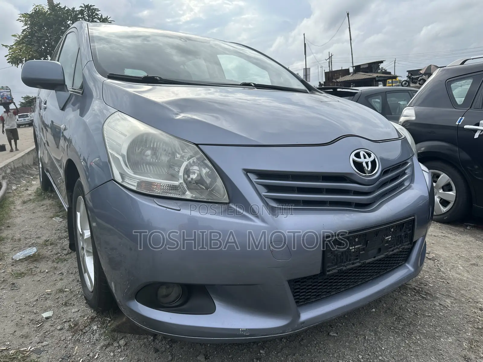 Toyota Verso 2018 Blue