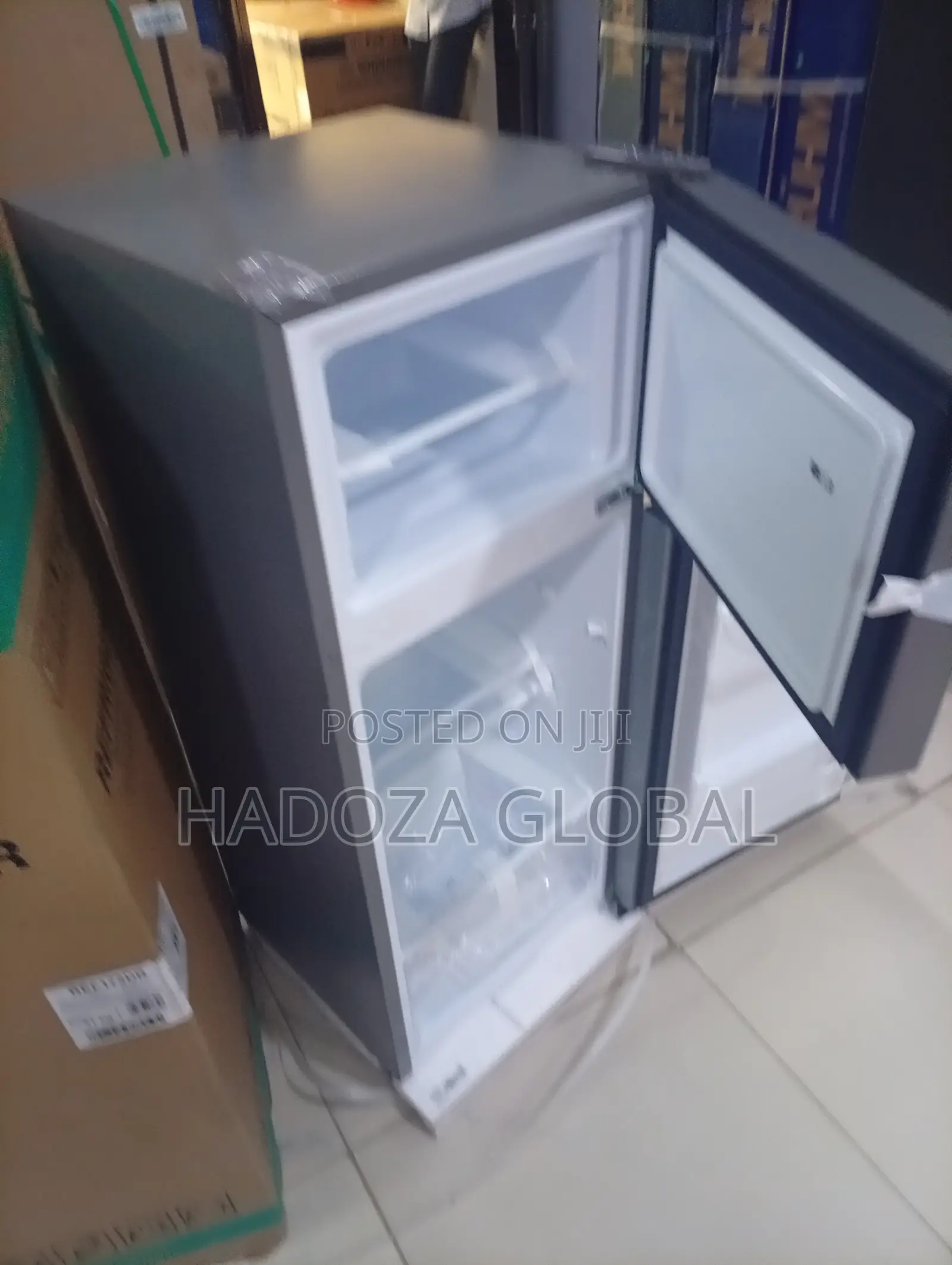 Hisense 124L Two-Door Refrigerator – Model 172DR