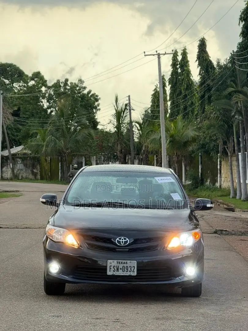 Toyota Camry 2013 Black