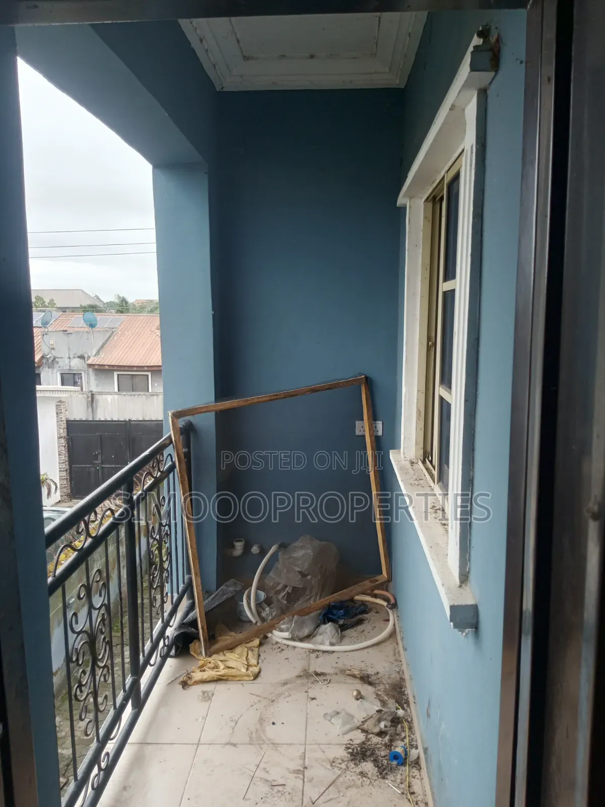 2bdrm Block of Flats in Elesekan, Bogije for rent