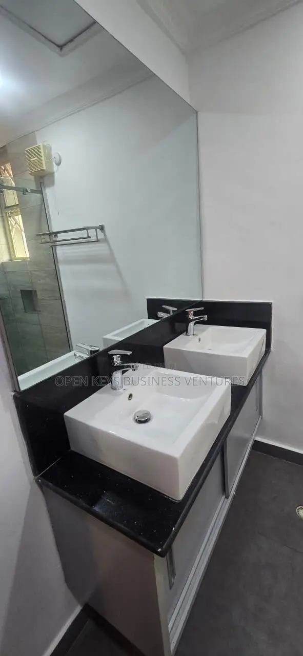 Furnished 4bdrm Duplex in Banana Island for rent