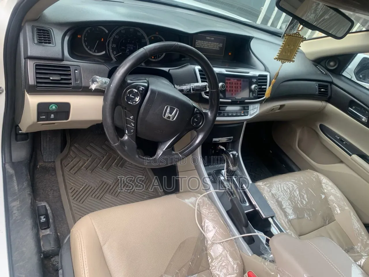 Honda Accord EX-L 4dr Sedan (2.4L 4cyl CVT) 2015 White