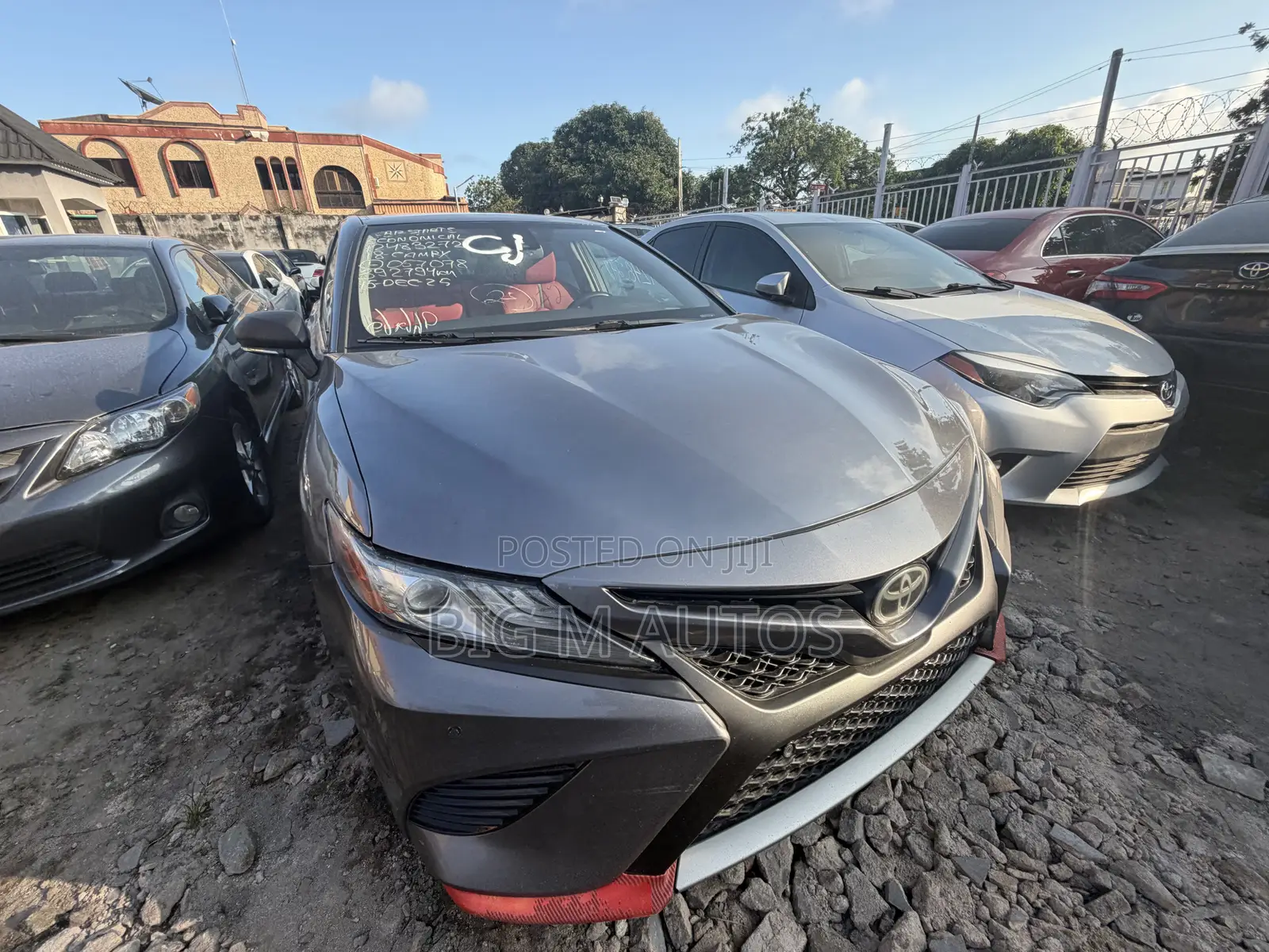 Toyota Camry 2019 Gray